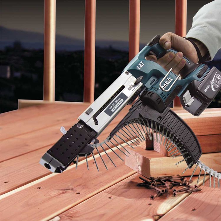 Makita XRF02 18V LXT Lithium-Ion 