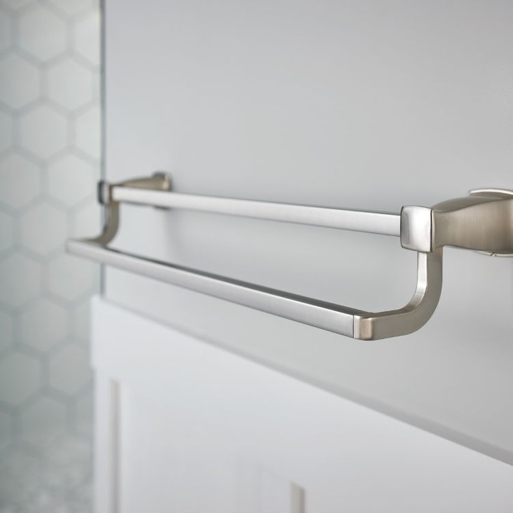 Moen Hensley Brushed nickel 24" Double Towel Bar MY3522BN