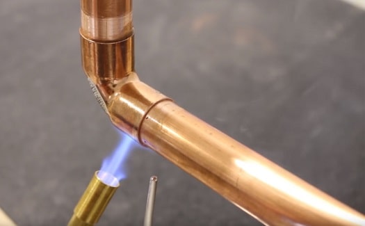 how to solder a water heater pipe